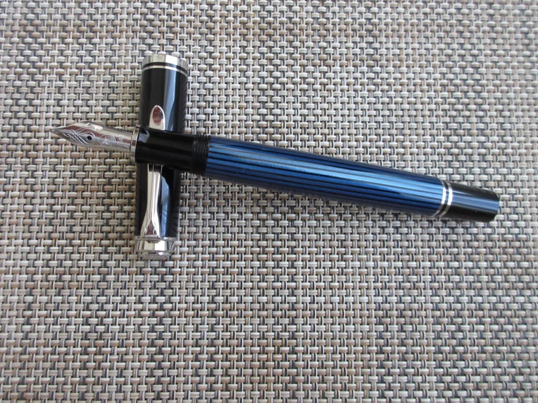 ペリカン　スーベレーン M４０５　B太字　M４００同サイズ