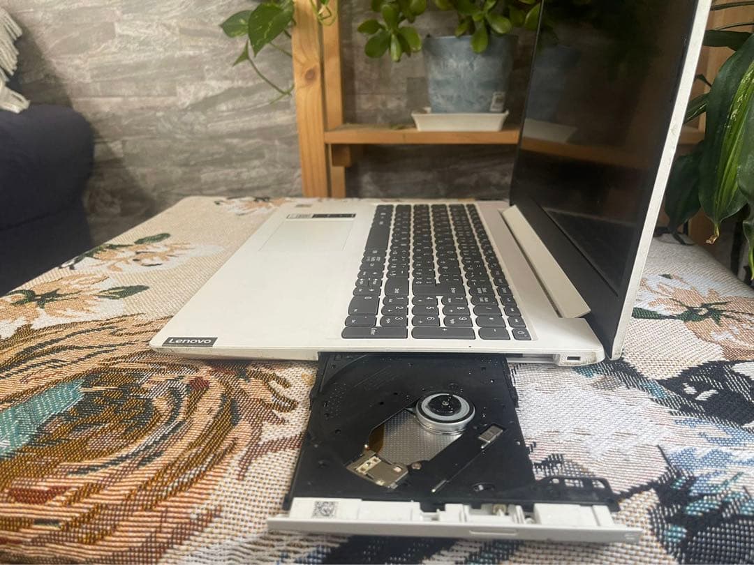 Core i5 Lenovoレノボ ノートパソコン　Windows11