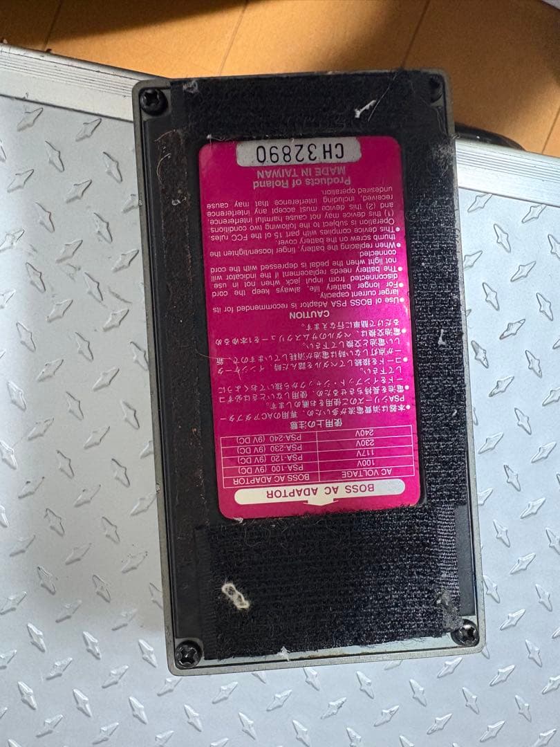 BOSS デジタルリバーブ/ディレイ RV-3