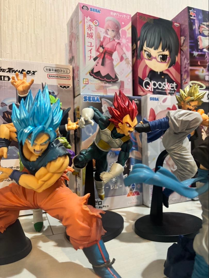 未開封新品〇 プライズ品フィギュア14点セットドラゴンボール 鬼滅などまとめ売り