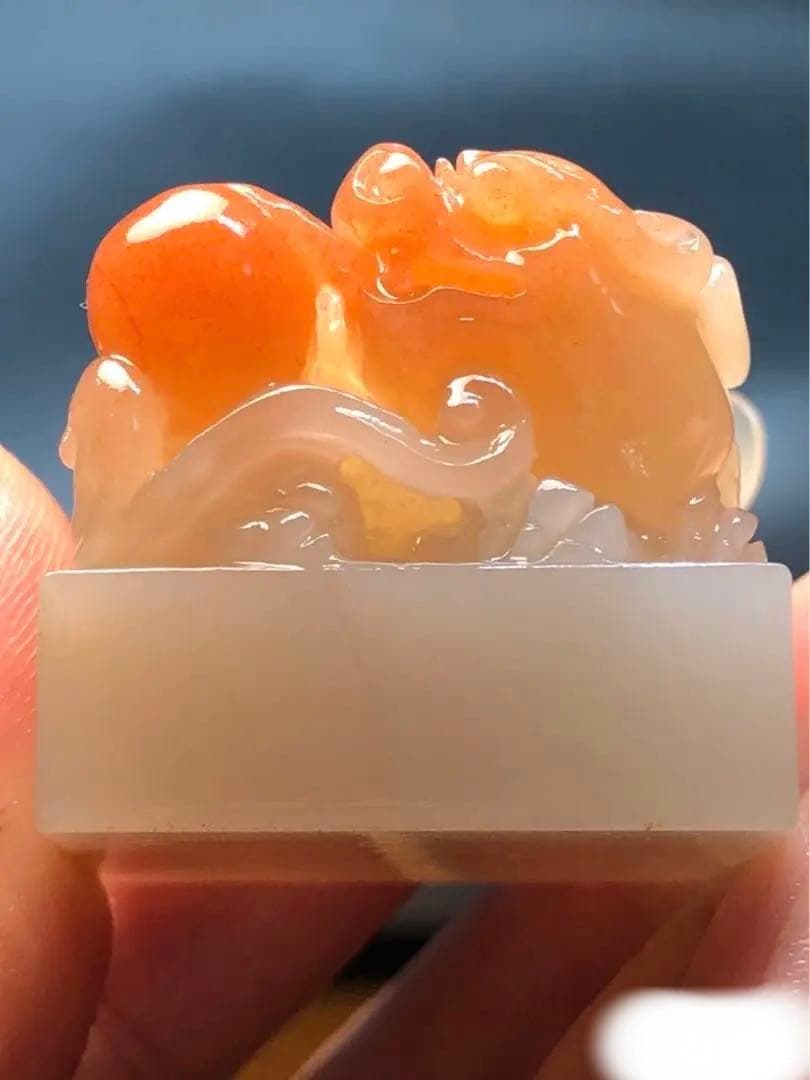 113 ラオス石　 田黄　瑞獣　高級印材　印石　落款　書道　篆刻