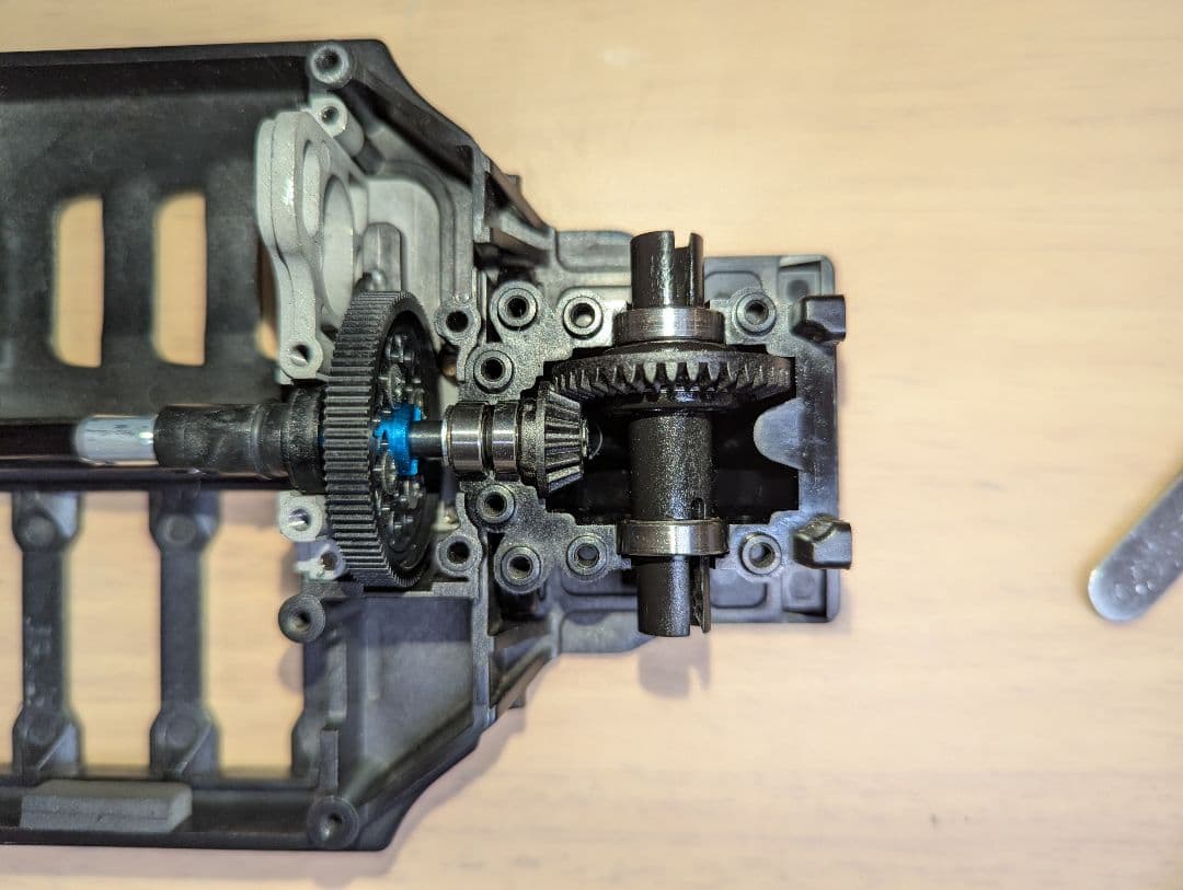 タミヤ　TB-03　中古品