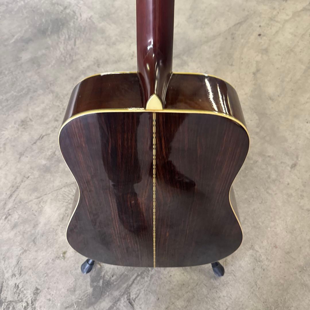 Morris W-30 アコースティックギター　ケース付き難あり