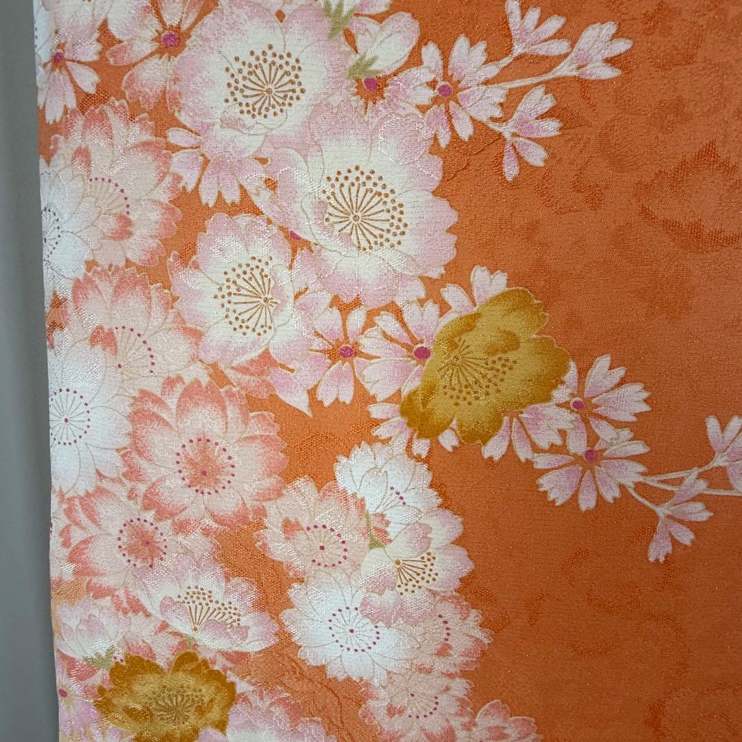 超美品　正絹　現代振袖　成人式　着物　169㎝　オレンジ　黄　桜柄　金駒　刺繍