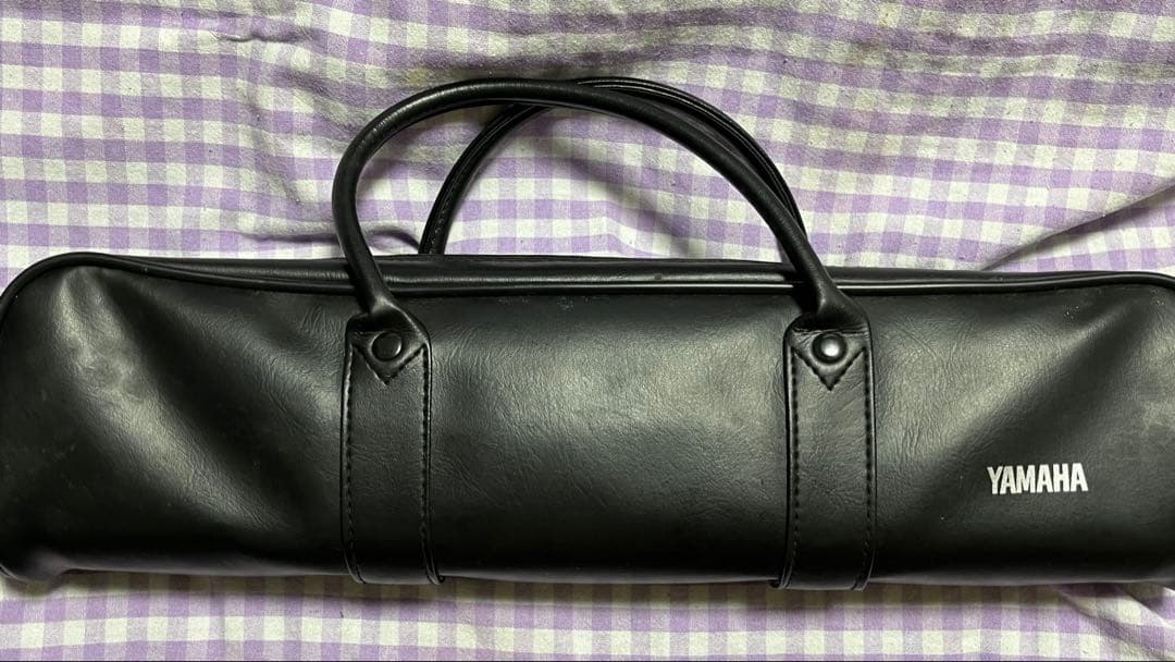 Yamaha フルート 本体　ケース付き