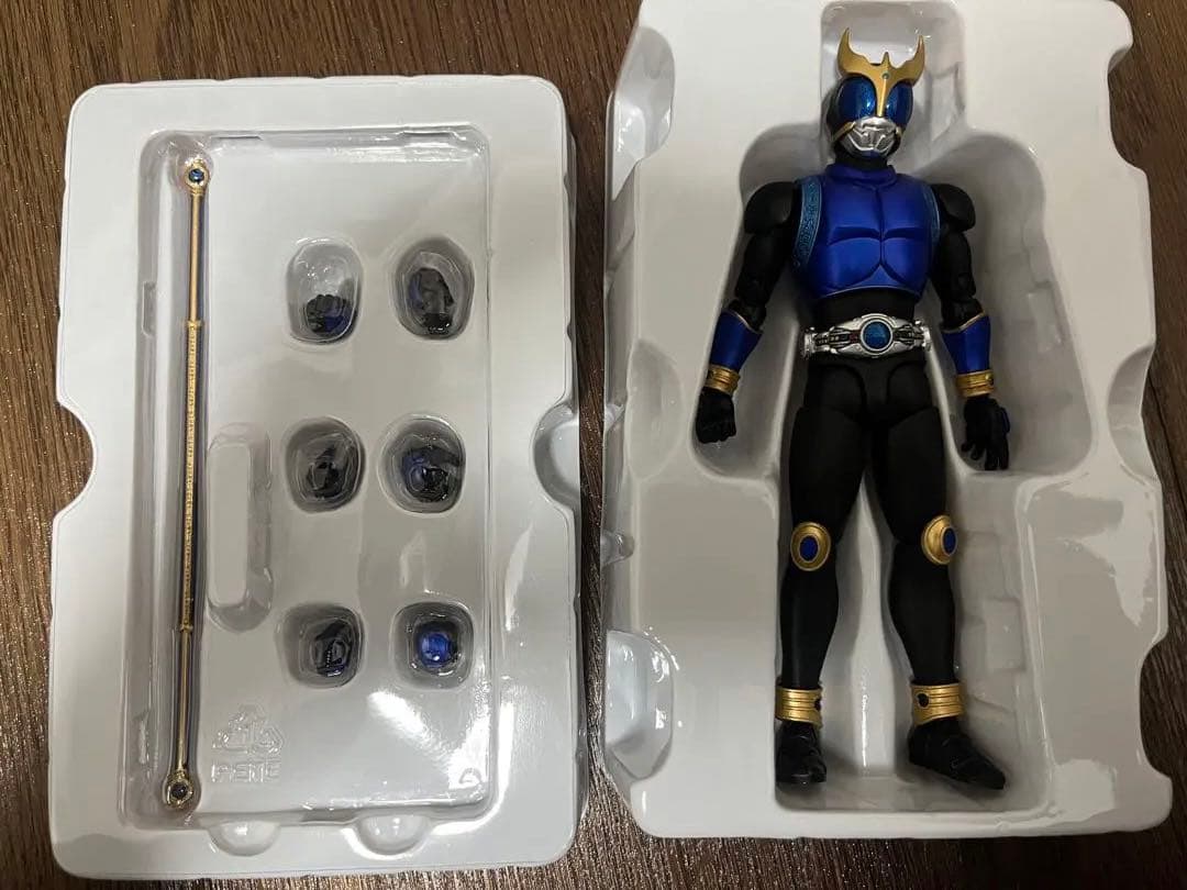 真骨彫　仮面ライダークウガ 4フォームセット