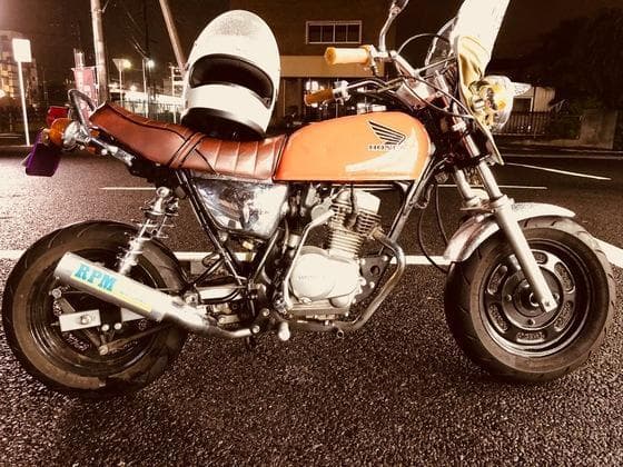 新品　エイプ50　100 ツインサスアダプター 塗装有　ＫＢＣ製 Ｗサス