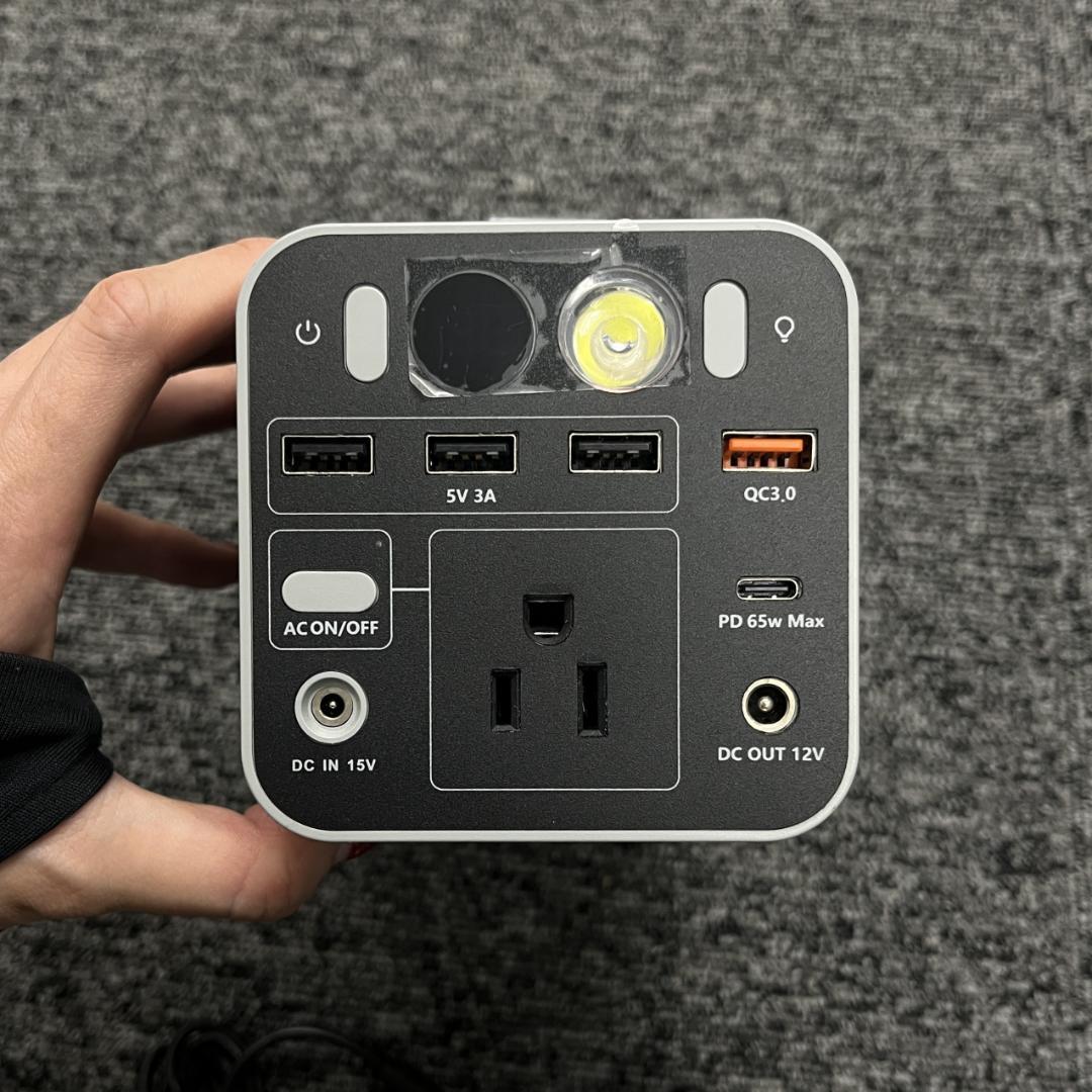 【最新モデル・PSE確認済】ポータブル電源 166Wh USBPD ハンドル付き