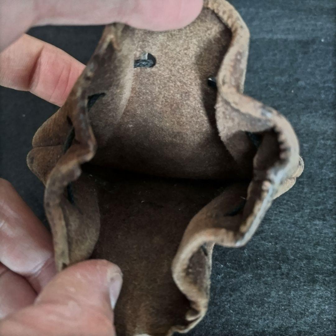 熊の牙 キバ / 根付・提げ物 骨董 時代物 翡翠 玉 水晶