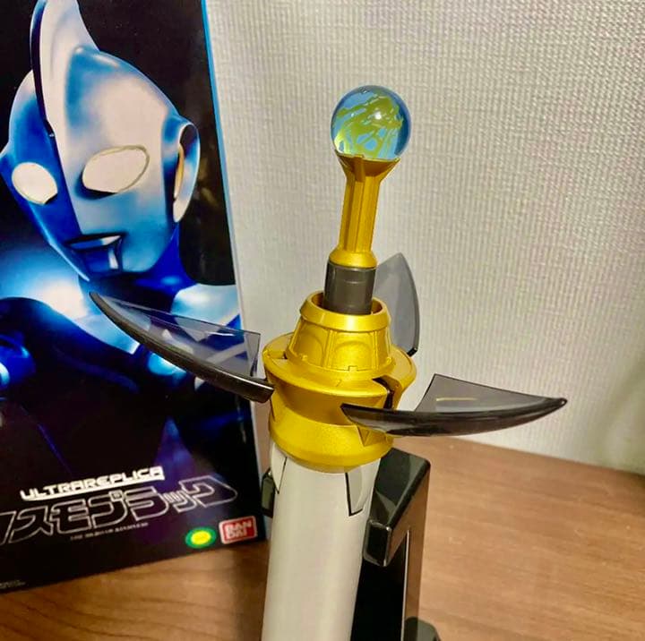 【ウルトラレプリカ】【プレミアムバンダイ】ウルトラマンコスモス　コスモプラック