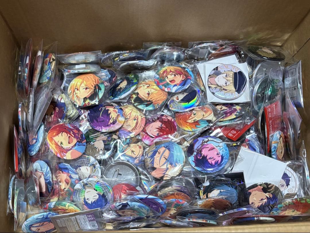 あんスタ イベコレ フィーチャー テーマスカウト 周年 スタライ 缶バッジ