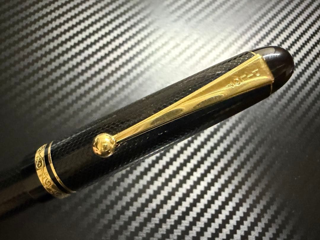 極美品 パイロット カスタム 網目 F 細字 万年筆