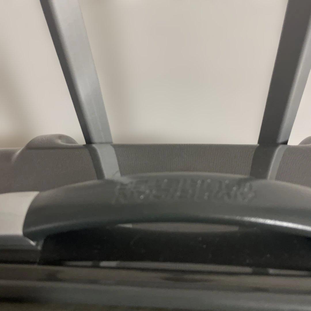 おはよ〜 AMERICAN TOURISTER -SPINNER 約97L