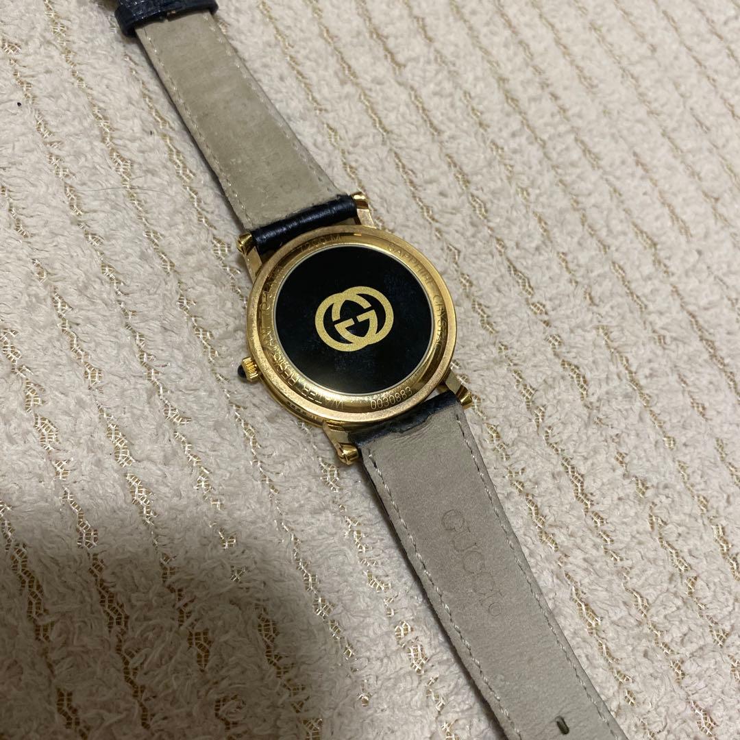 GUCCI 時計7200L ゴールド
