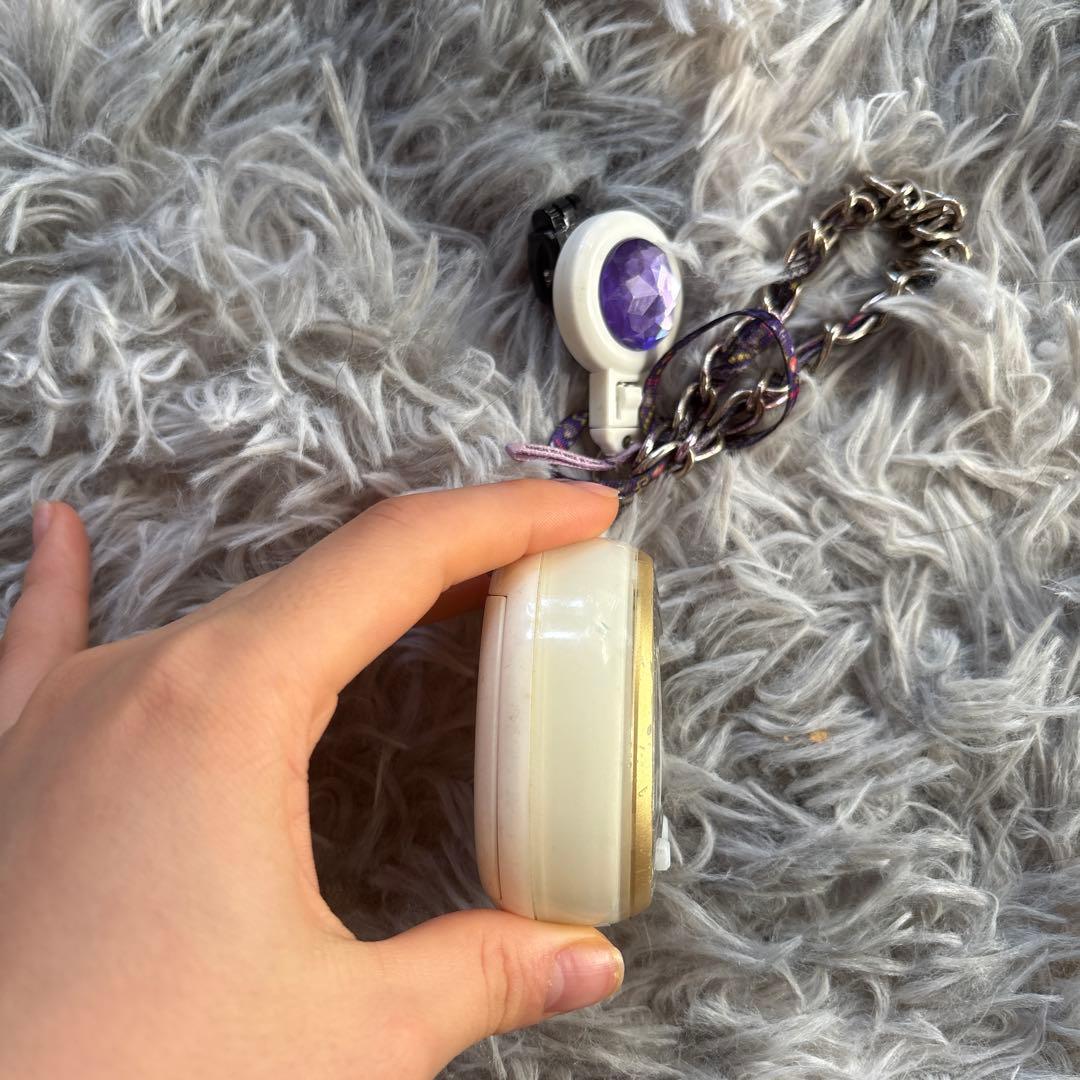 たまごっち4U 本体 キーホルダー付き ホワイト・白 動作確認済み