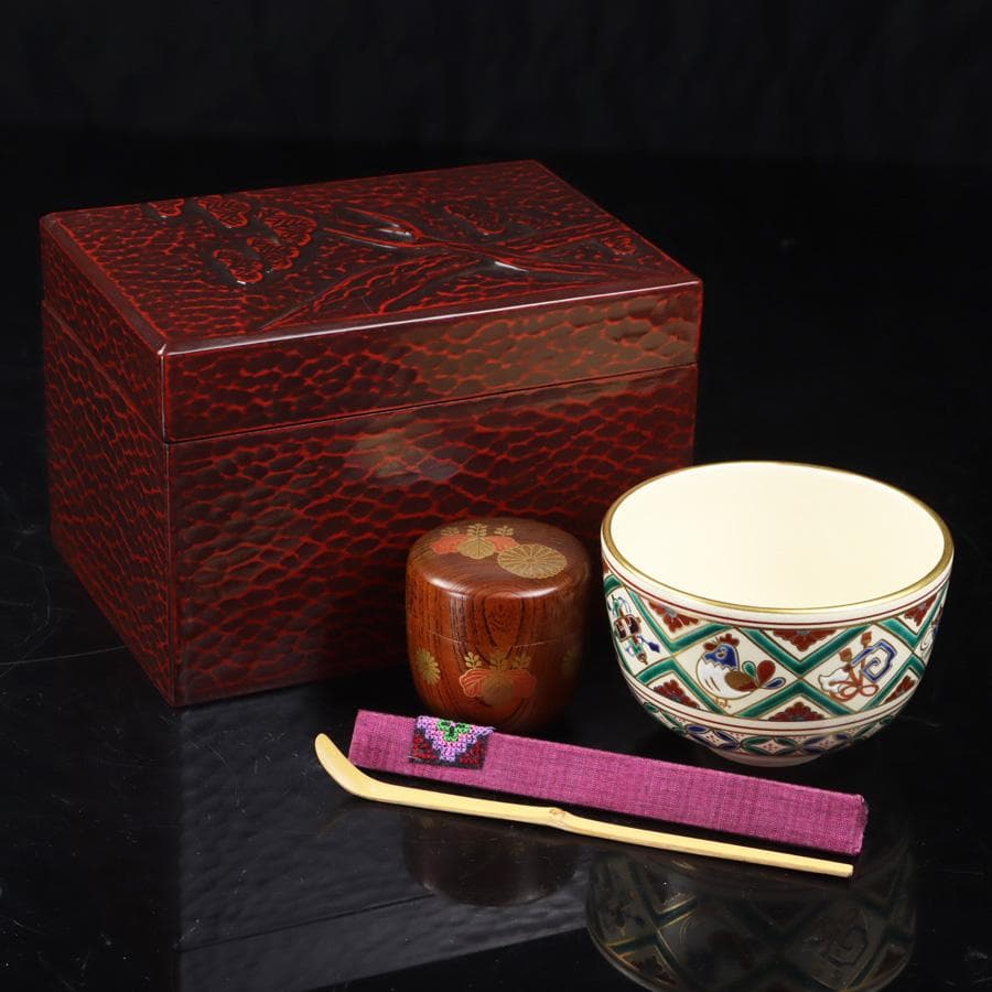 Y3104-1 鎌倉彫茶箱 茶碗 棗 茶杓 茶器4点セット　BBB
