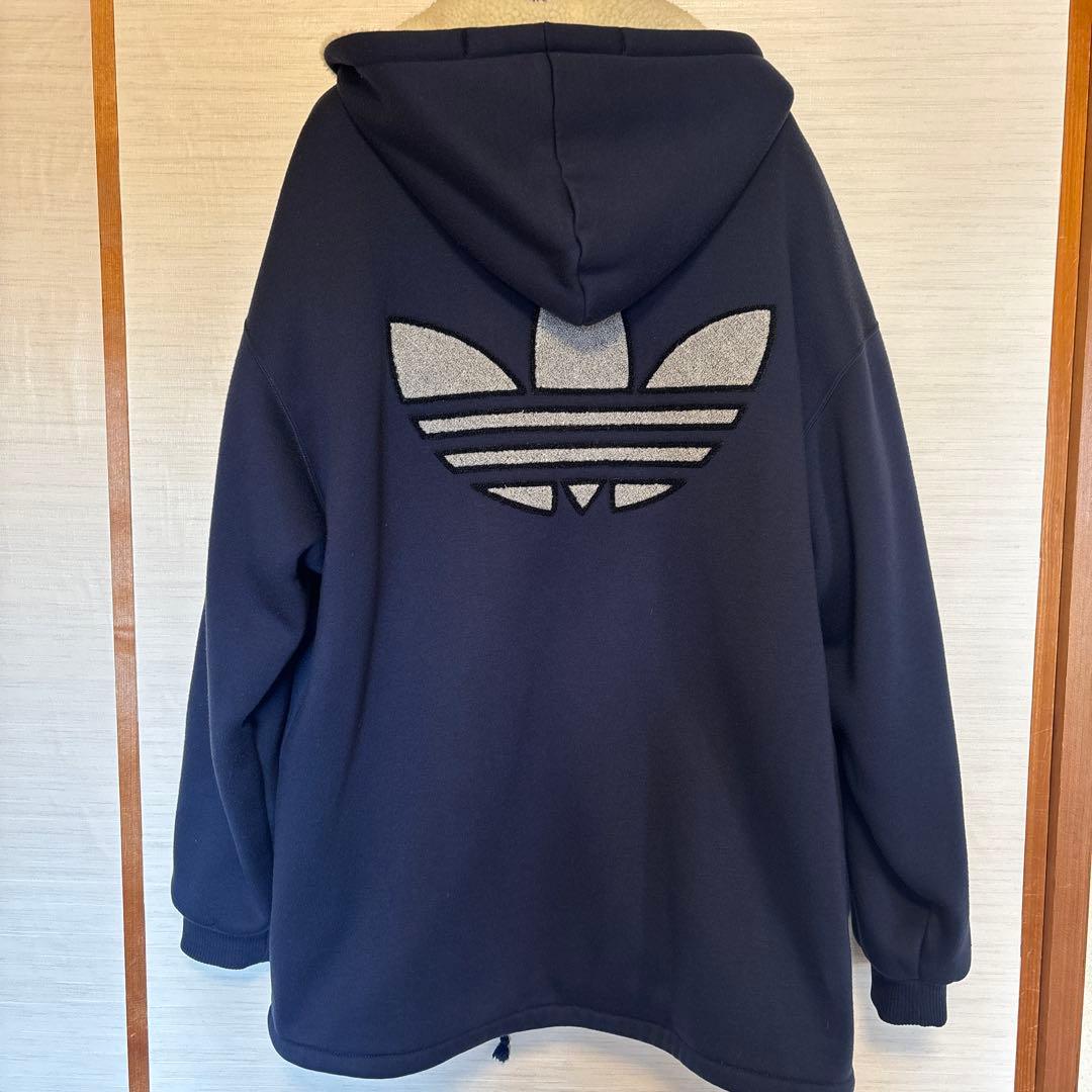 （あめ） adidas ライニング パーカー デサント製 ネイビー