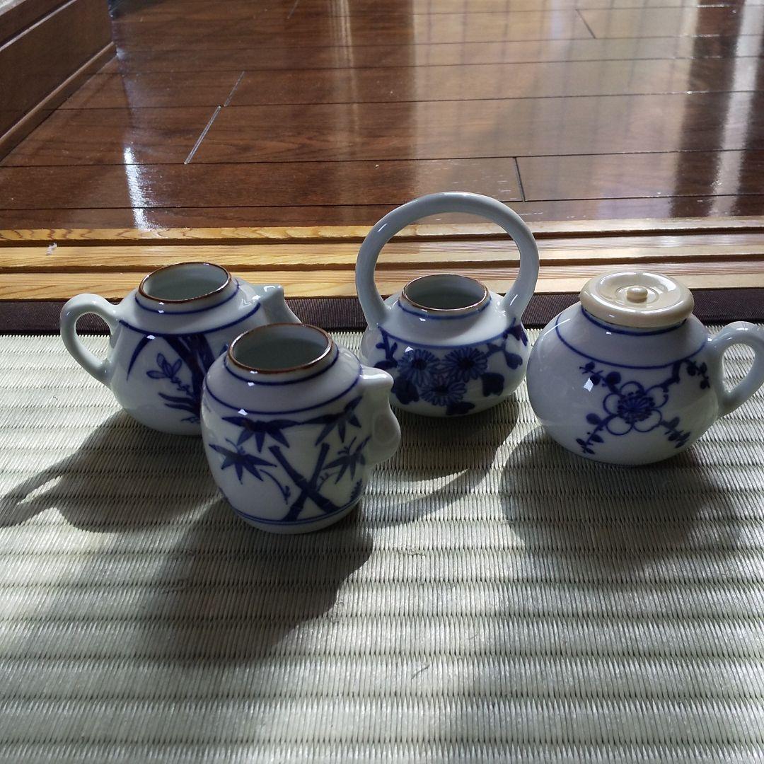 四摘茶入  染付