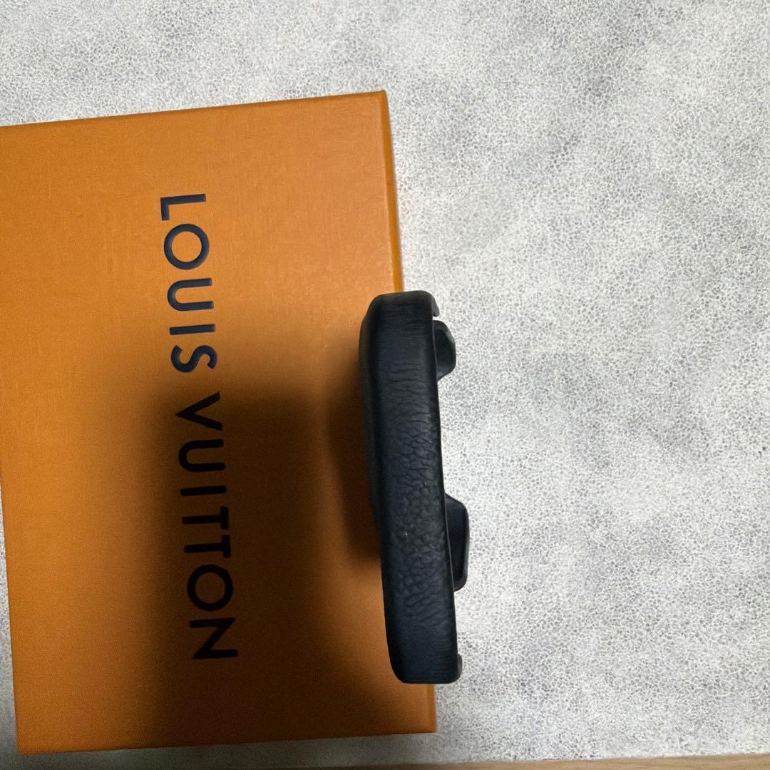 ルイヴィトン バンパー スマホケース iPhone15Pro 黒 M82887