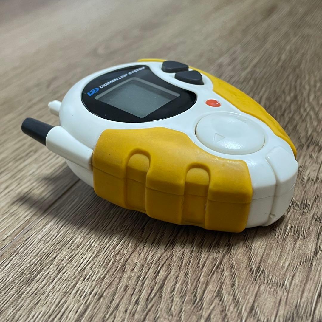 デジモンアドベンチャー02 D-3 version3 ホワイト&イエロー