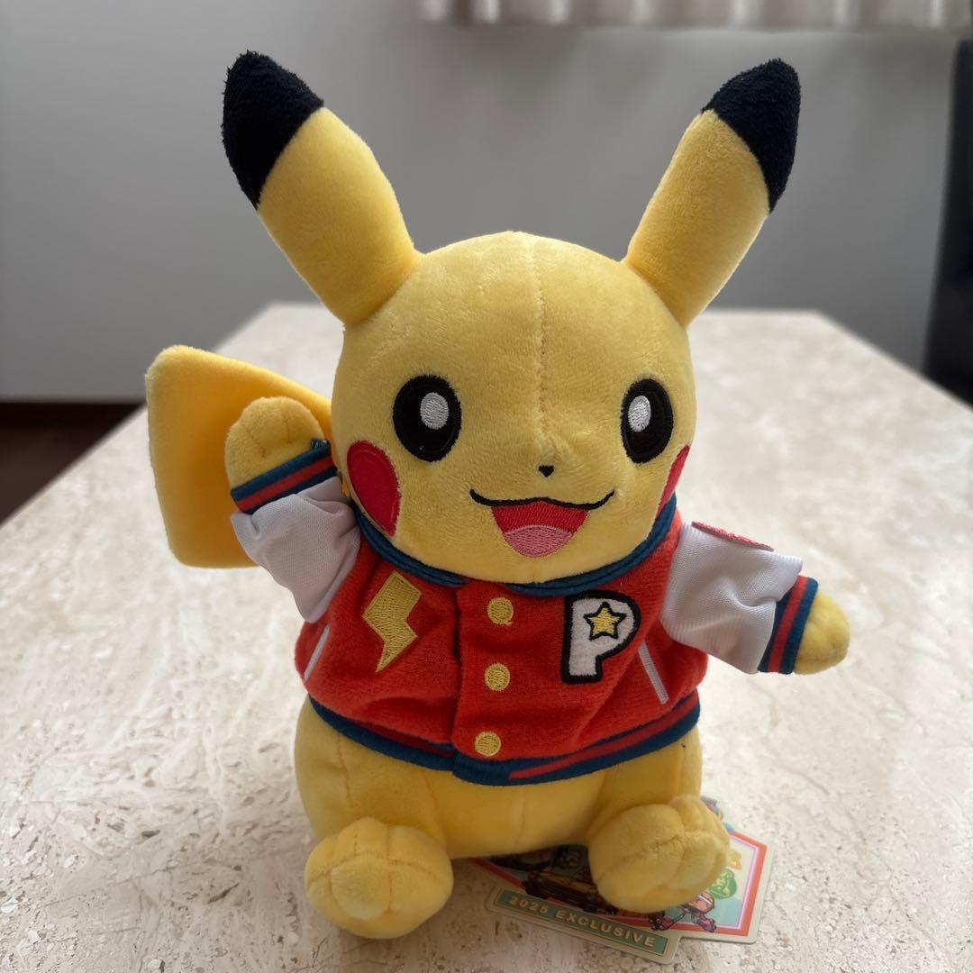 WCS アナハイム　ピカチュウ　オレンジジャケット　ぬいぐるみ