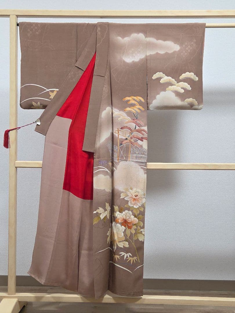 A アンティーク 雲に季節の花々 金彩 刺繍 袷 正絹 訪問着 着物 23