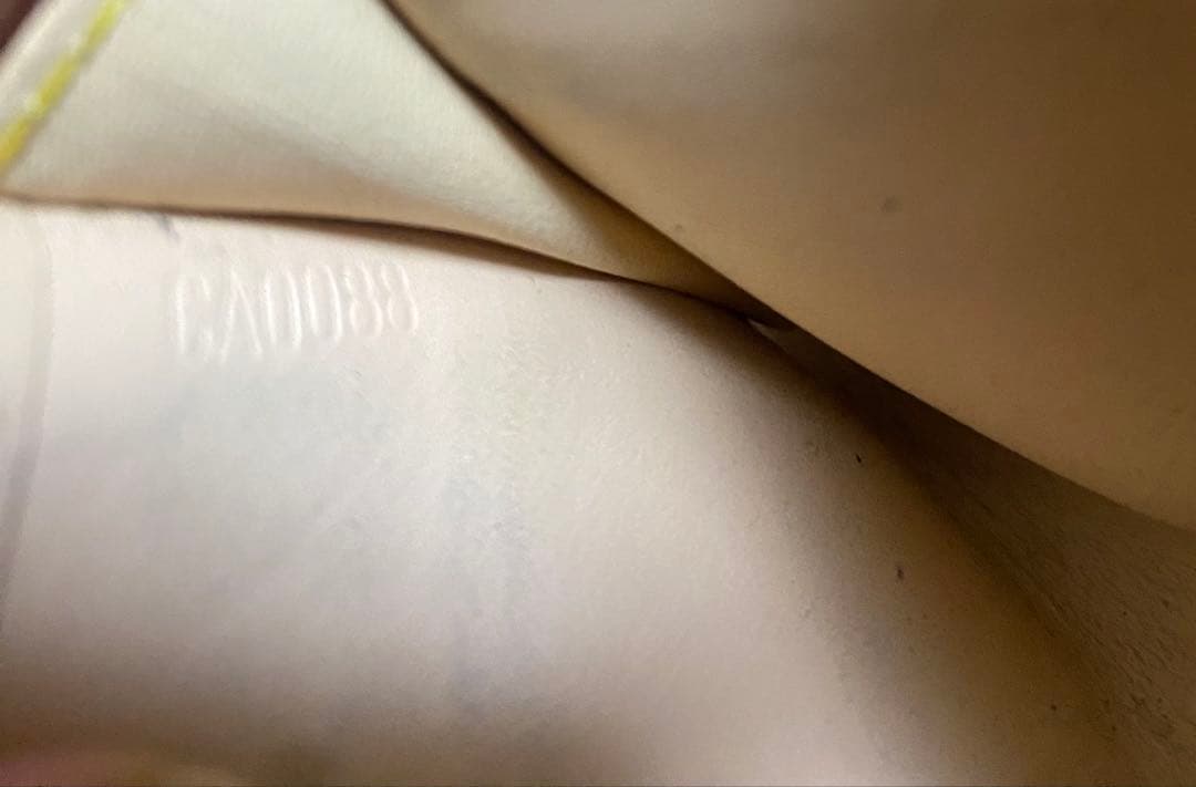 LOUIS VUITTON／ルイヴィトン　マルチカラー　カードケース　財布　美品