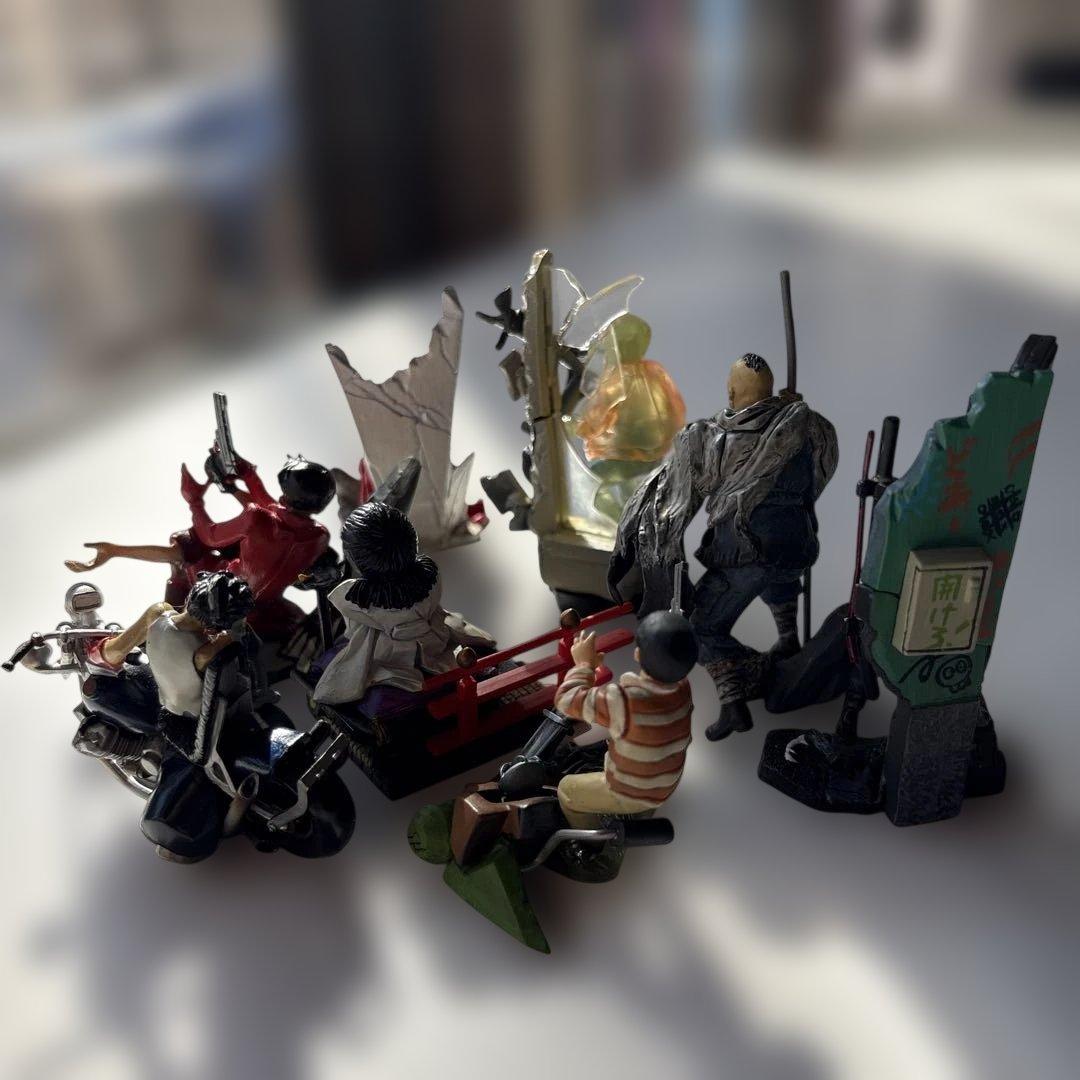 海洋堂　アキラフィギュアセット16個