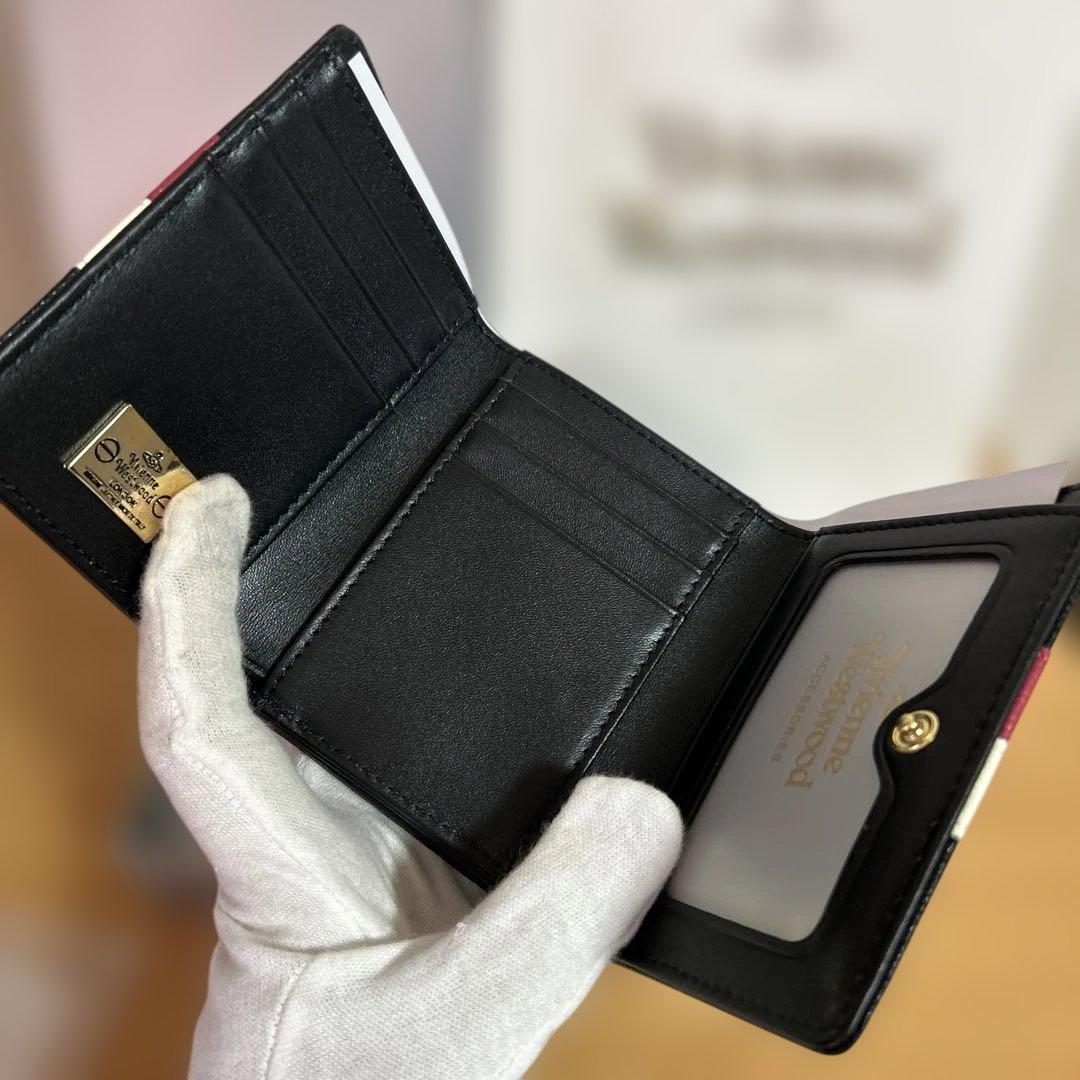 新品未使用品Vivienne Westwood 三つ折り財布