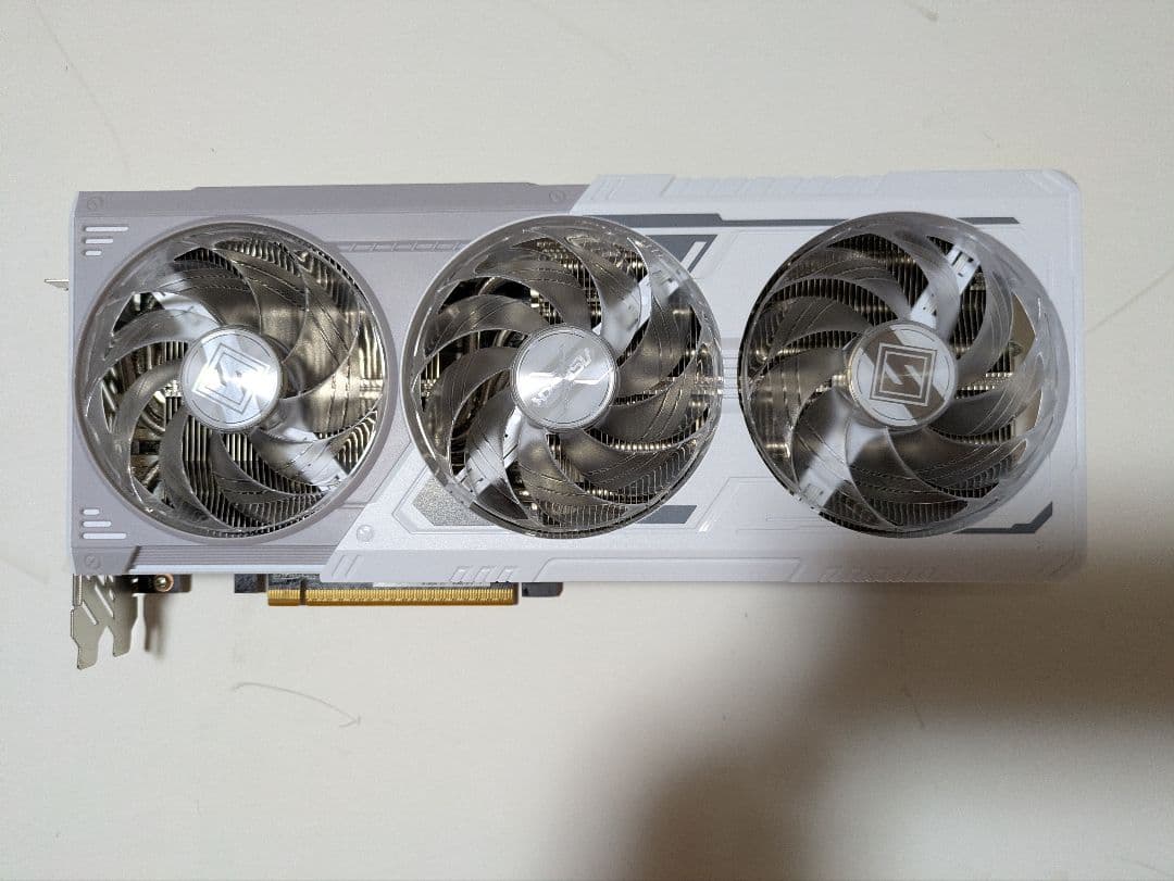 ※ジャンク RX9070XT 16GB Steel Legend