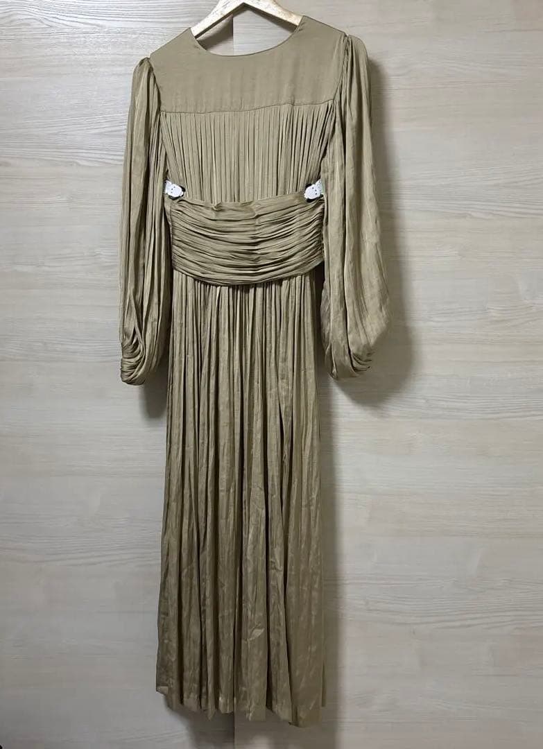 L'AUBE BLANC★新品 タグ付き Flare Pleats Dress