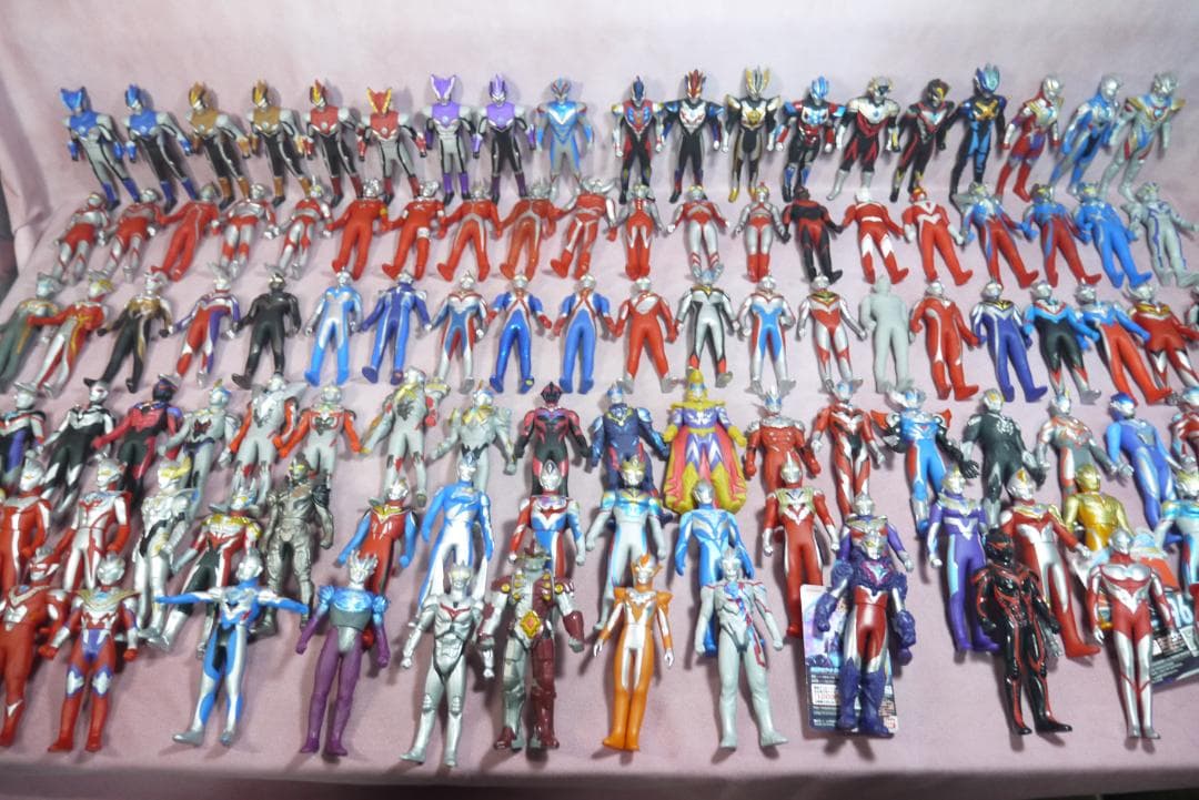 ウルトラヒーローシリーズ500　ウルトラマン　ソフビ　114体