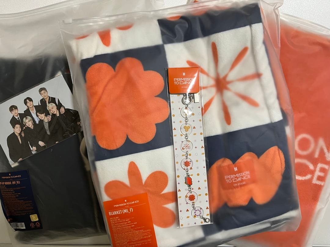PERMISSION TO DANCE グッズセット