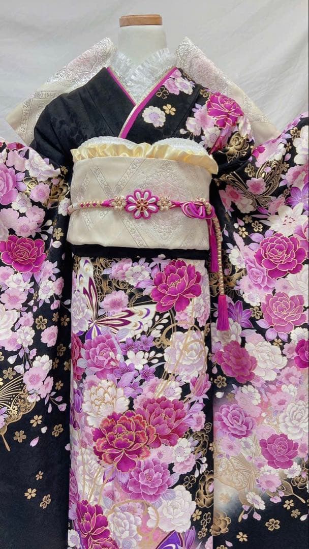 黒地 バラ柄　振袖 成人式　振袖7点セット　振袖フルセット　成人式