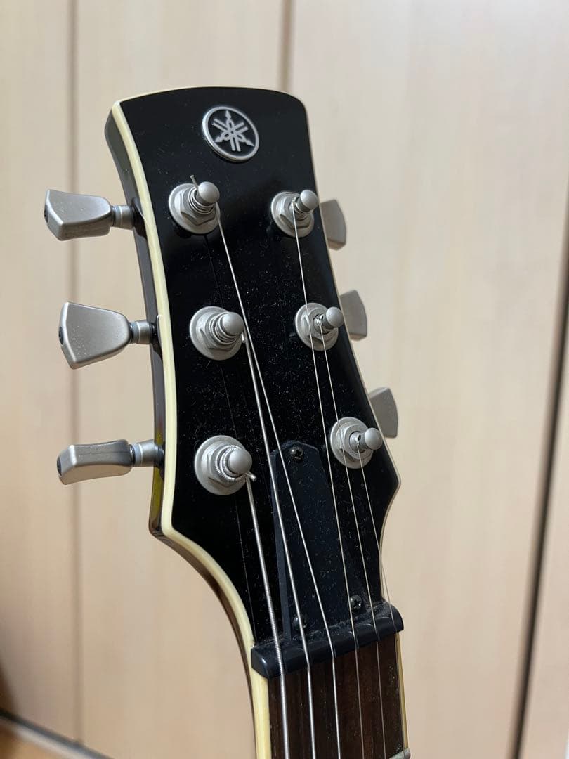 ギター YAMAHA REVSTAR RS502T