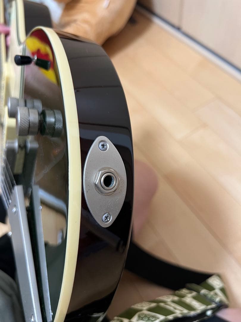 ギター YAMAHA REVSTAR RS502T