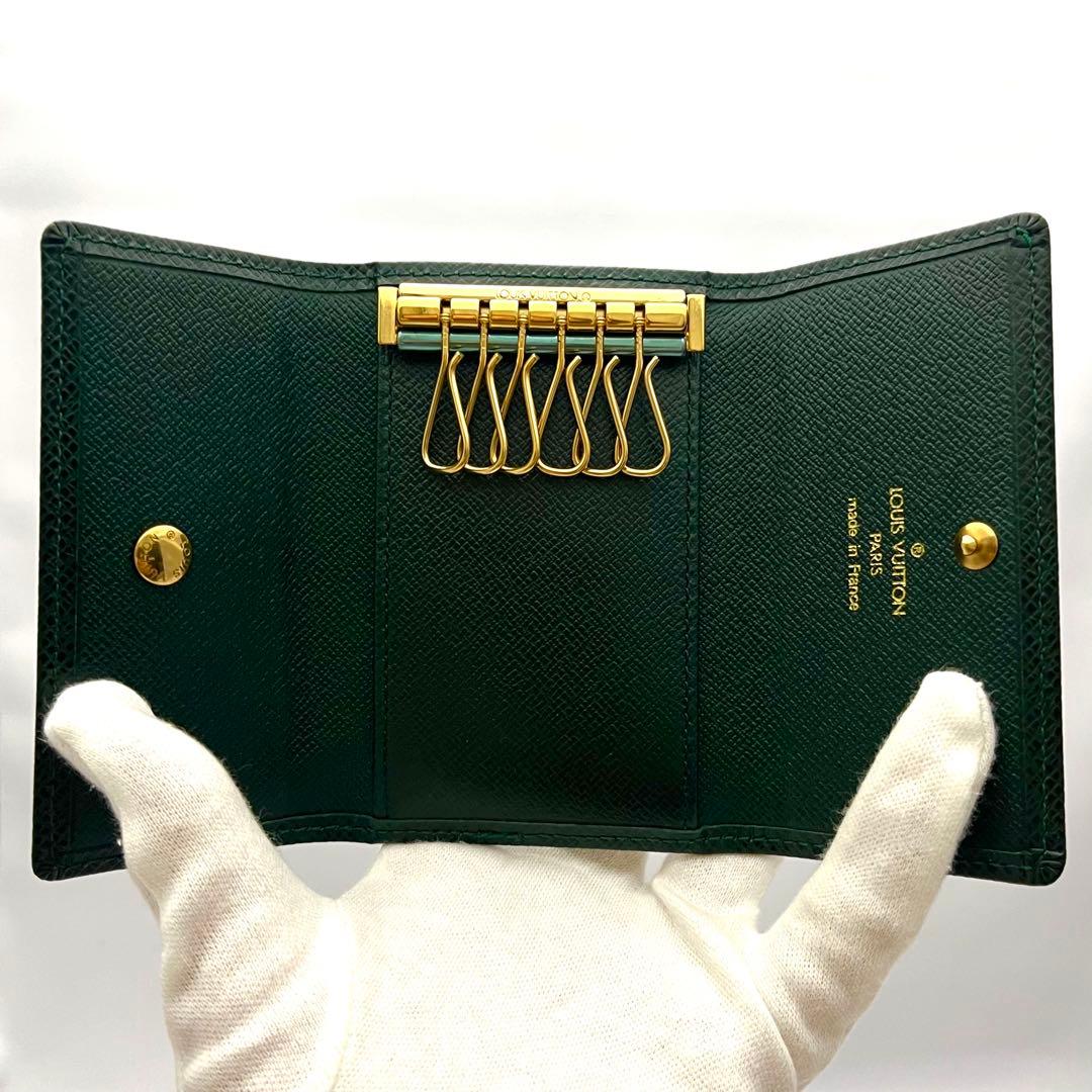 ルイ ヴィトン キーケース ミュルティクレ6 タイガ　グリーン