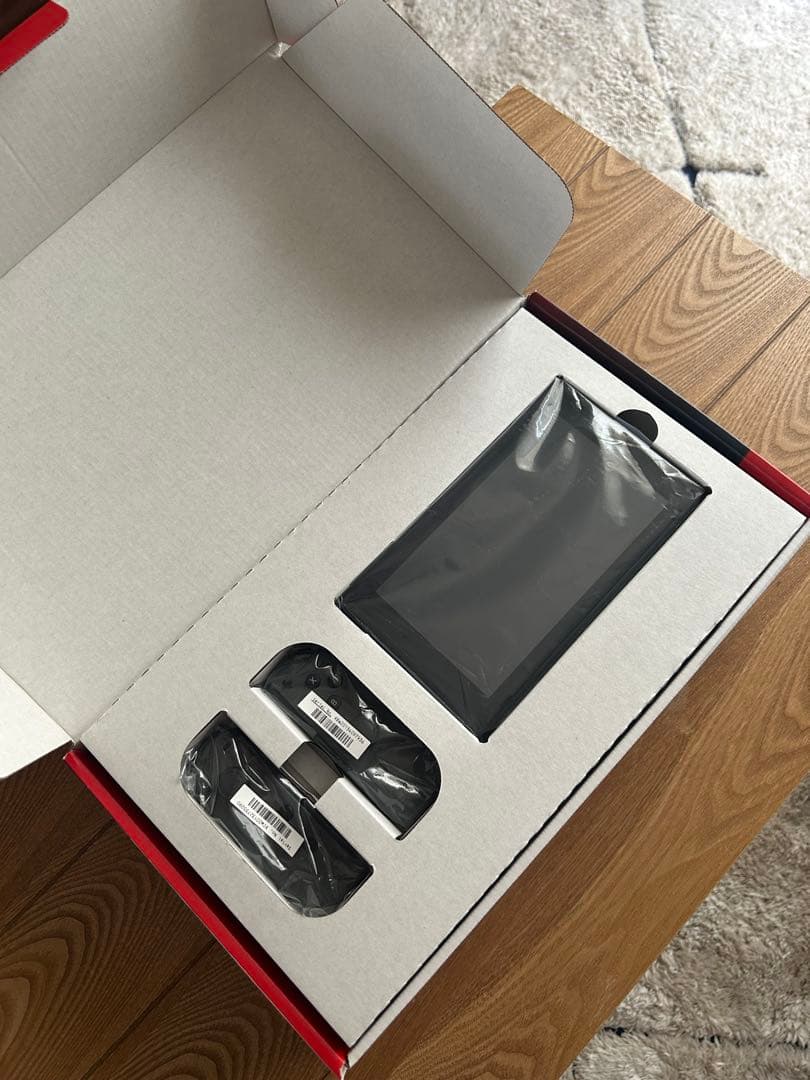 Nintendo Switch 本体 【おまけあり】