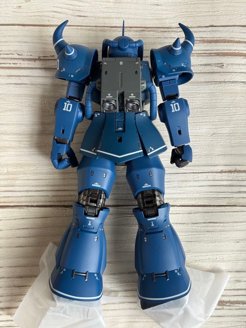 GUNDAM FIX FIGURATION メタルコンポジット　グフ