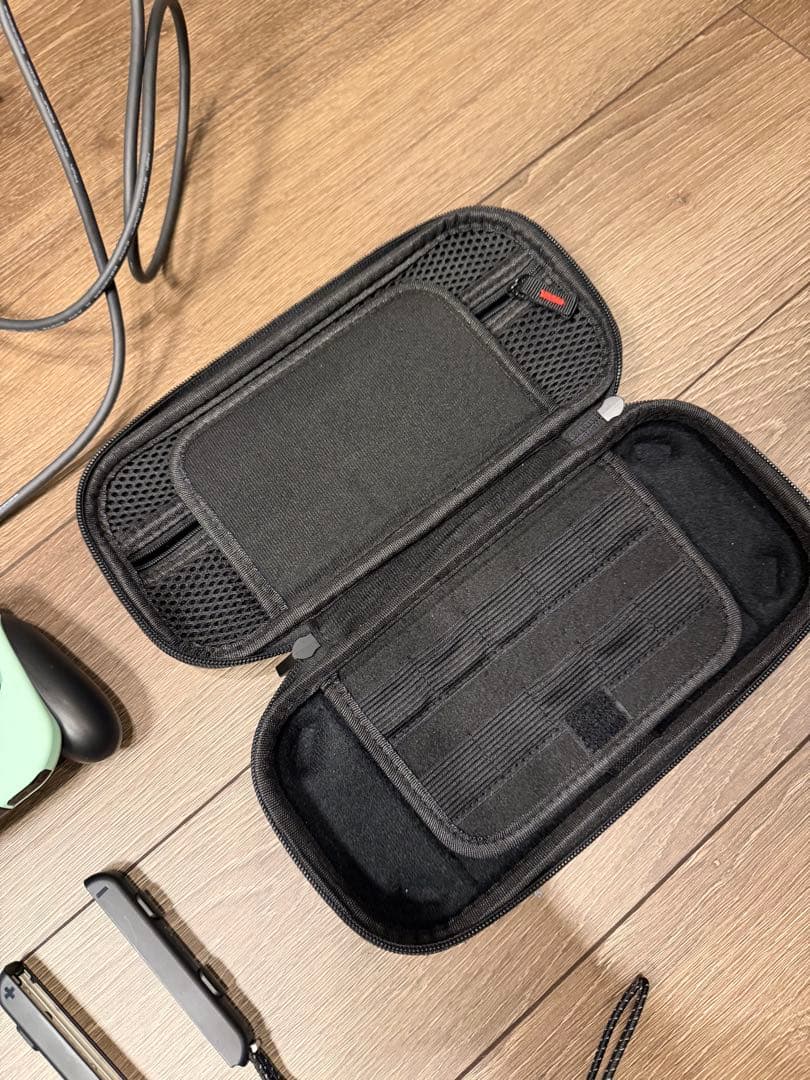 Nintendo Switch 本体 充電器 コントローラー付き