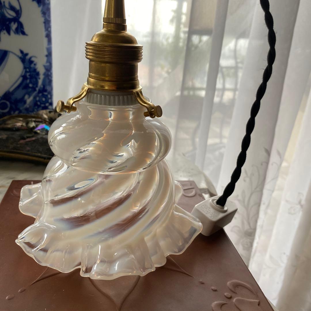 OLD FENTON フェントン　オパールセント　ガラスシェード　ペンダント