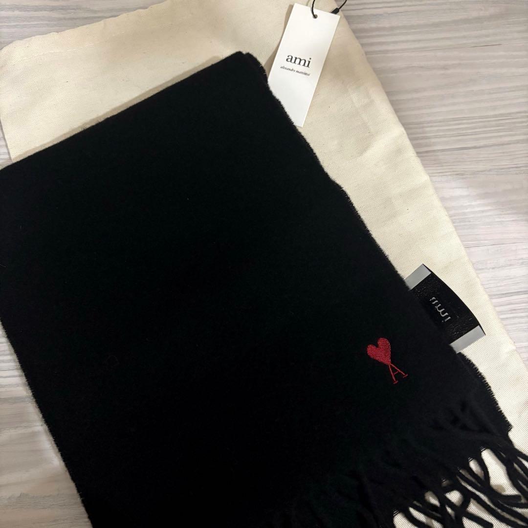 【即購入可】AMI PARIS アミパリ マフラー 黒 新品未使用