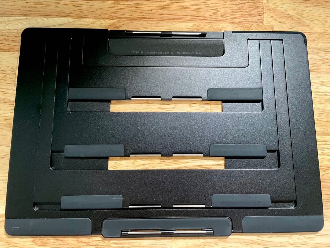 Wacom cintiq pro16 別売りの専用スタンドセット