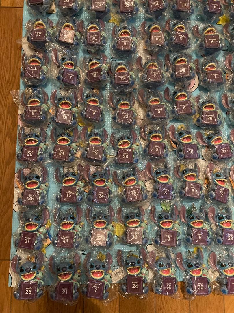 ディズニー　スティッチ キーホルダー大量　79個　未使用