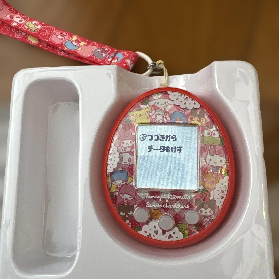 たまごっちミーツ サンリオ箱、説明書付き