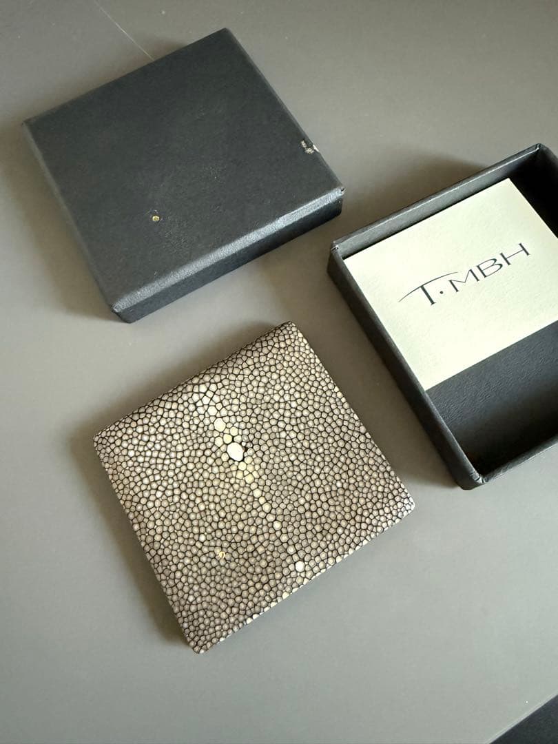 T.MBH ケース ガルーシャ 星付き TMBH 小銭入れ 葉合わせ 美品