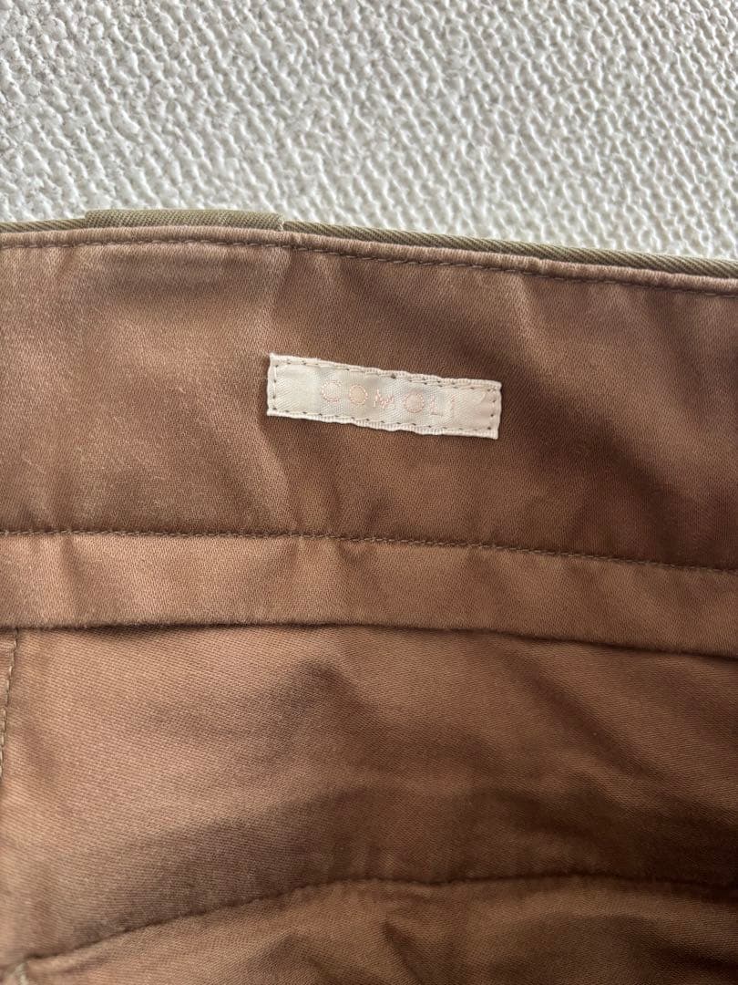 COMOLI コットンギャバウォッシュドパンツ