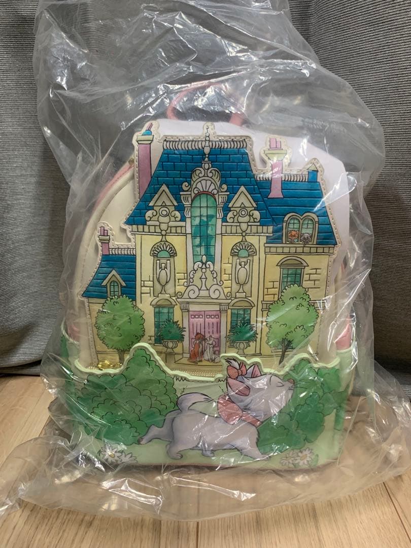 ラウンジフライ　loungefly ディズニー マリーちゃん リュック 可愛い