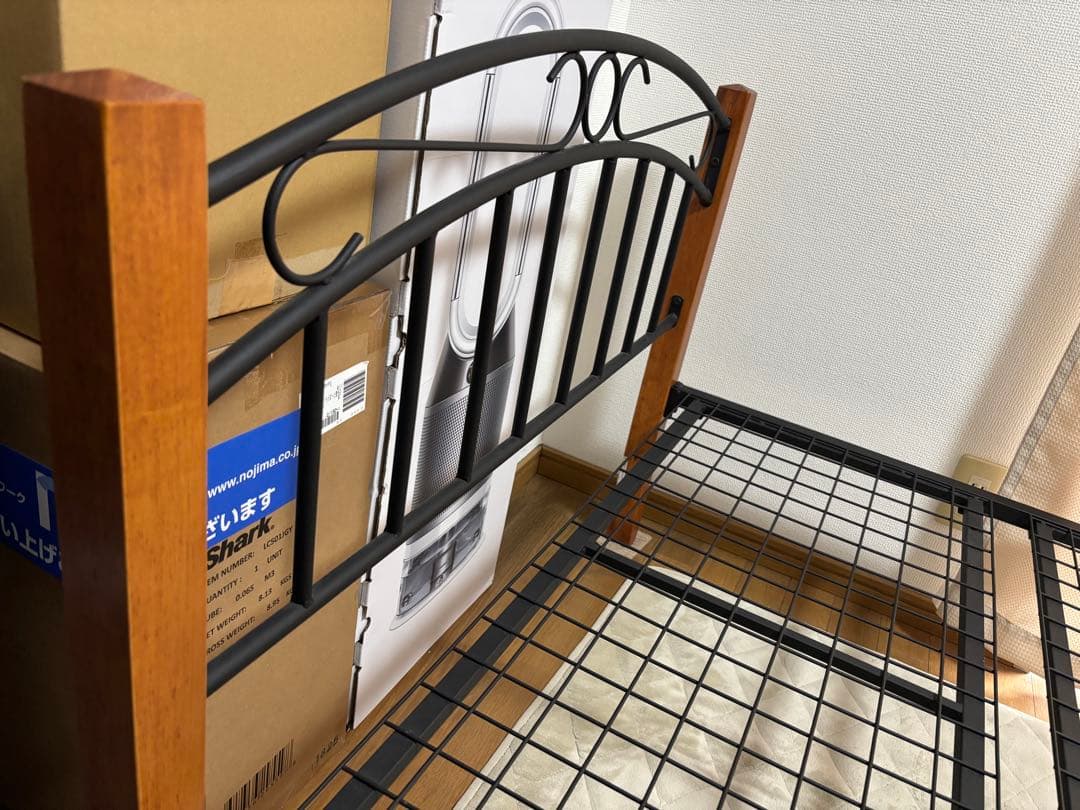 ニトリ アイアンフレーム シングルベッド