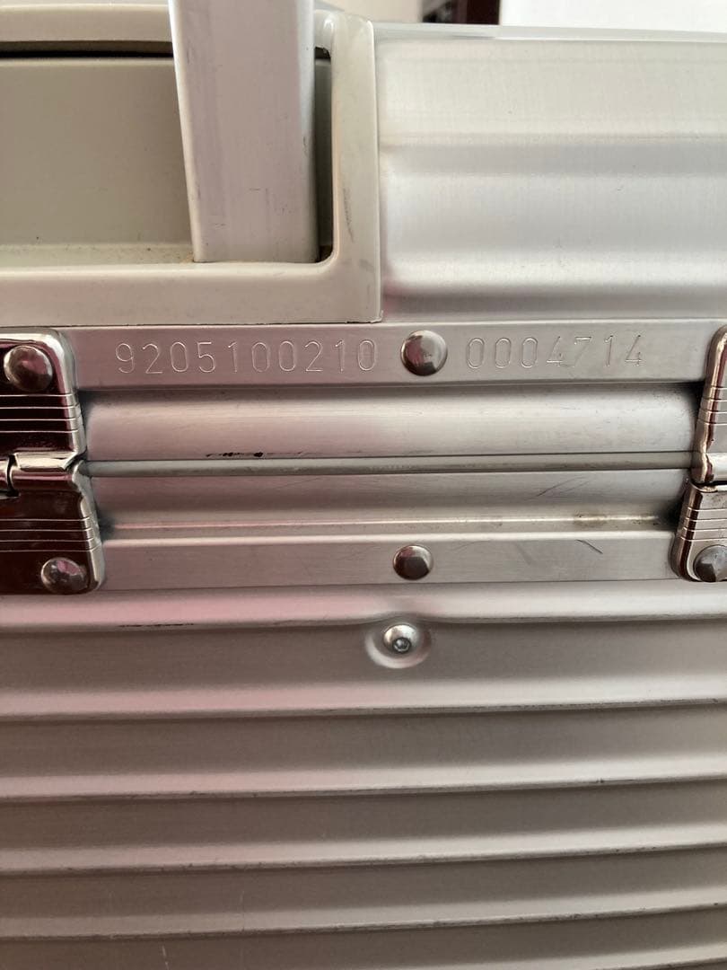 RIMOWA アルミニウム キャリーケース 37L パイロット2輪　廃盤レア商品